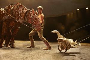 Joey and Goose in War Horse at the New London Theatre, photo credit Brinkhoff Mögenburg
